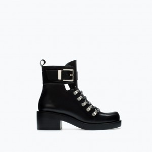 Kim-Kardashian-Balenciaga_Buckle_Strap_Ankle_Boot